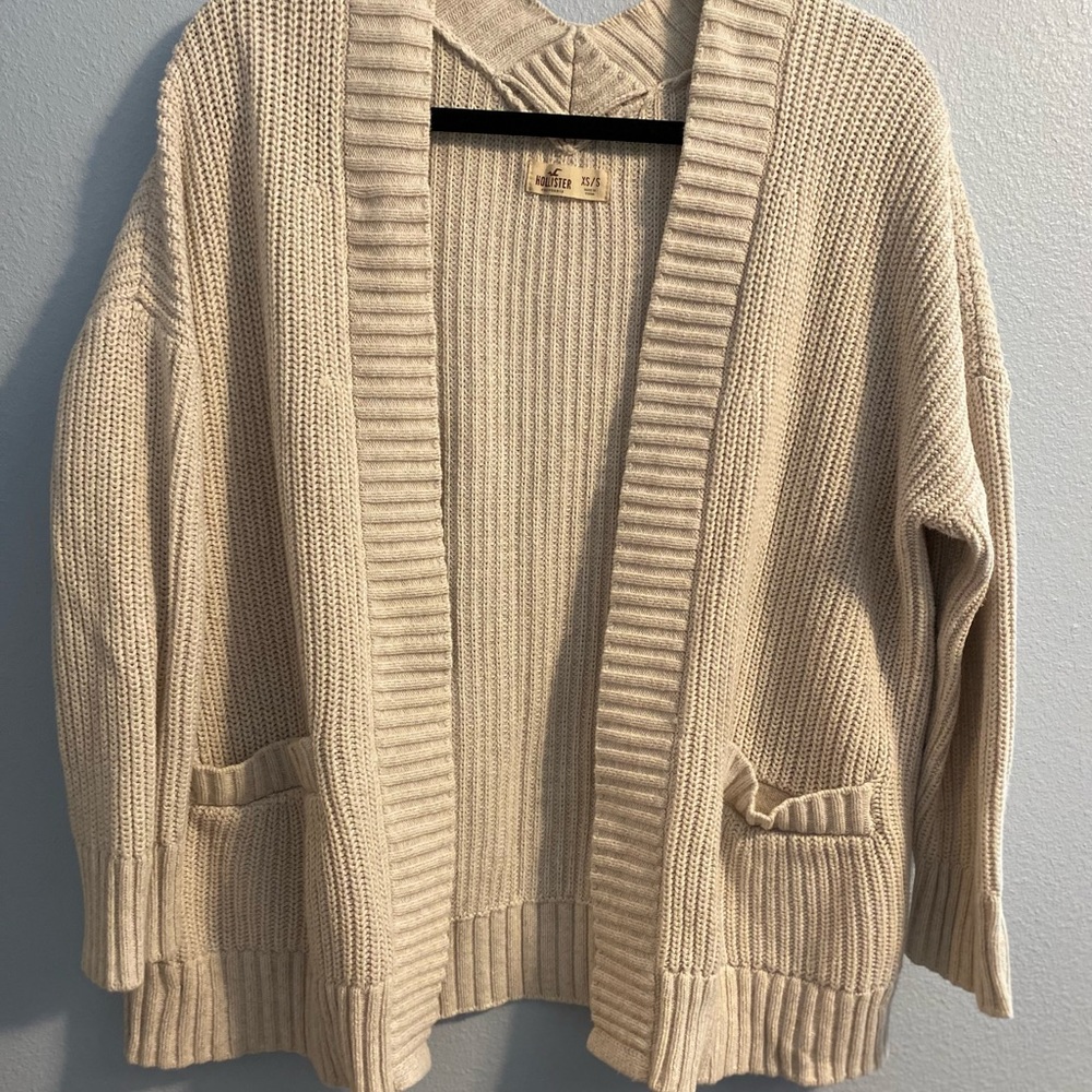 Hollister oversized cardigan